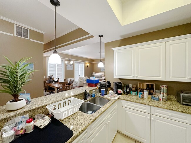 Building Photo - Jackson Square - 2 Bedroom, 2 Bathroom Condo