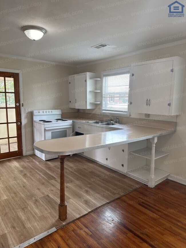 Foto del edificio - 1420 Choate Rd