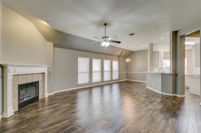 Foto del edificio - 1330 Meadows Ave