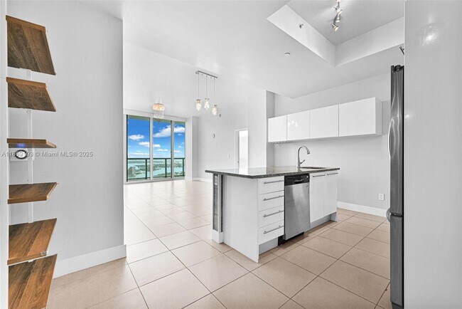 Foto del edificio - 888 Biscayne Blvd