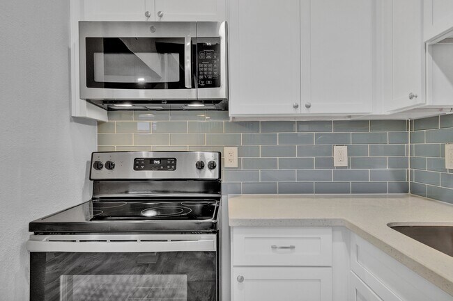 Foto del edificio - 6701 E Monterey Way