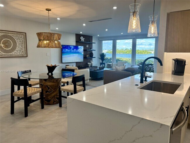 Building Photo - 6063 E Peppertree Way