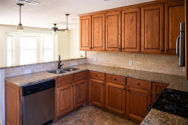Building Photo - 3741 Seguin Dr