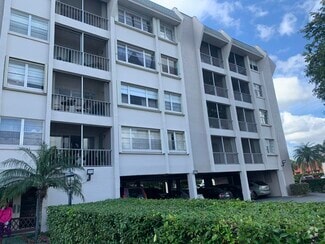 Building Photo - 505 Spencer 410 Dr