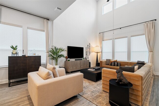 Foto del edificio - 4504 Cool Gray Cv