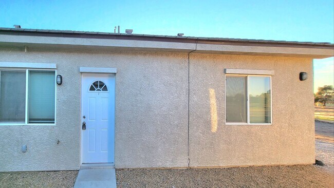 Building Photo - 620 San Lorenzo St