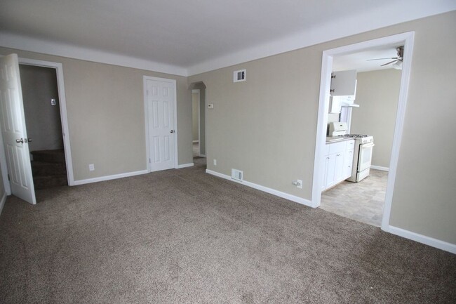 Building Photo - Rental Home in Eastpointe