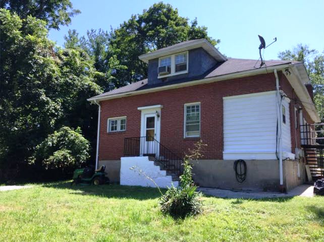 Building Photo - 2108 Thistlebloom Rd