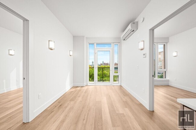 Building Photo - 91 Bruckner Blvd
