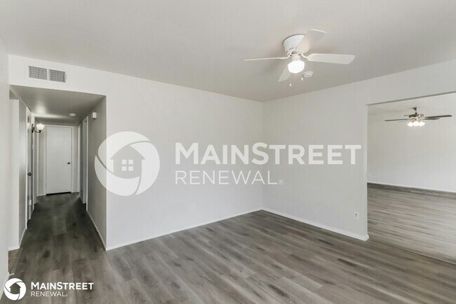 Building Photo - 2959 Candlewick Ln, Farmers Branch, TX 75234