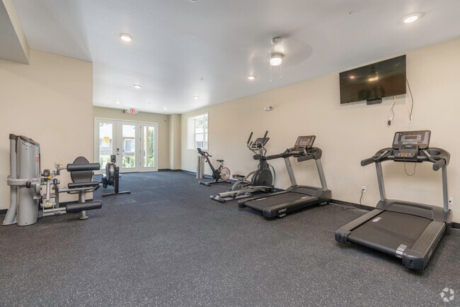 Fitness Center - Cedar Square