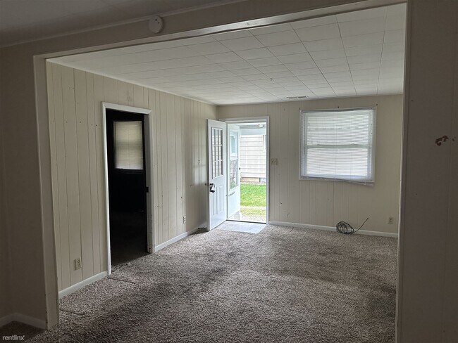Foto del edificio - 1 br, 1 bath House - 409 West Hudson Street