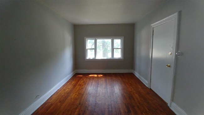 Foto del edificio - 108 Greenwood Pl