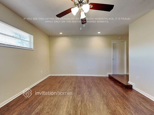 Foto del edificio - 609 Lakespur Ln