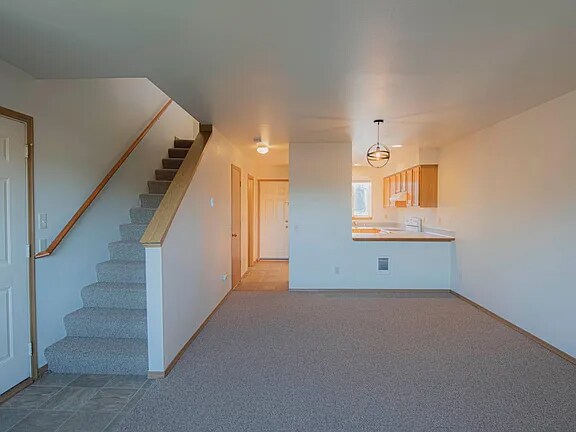 Foto del edificio - 1220 Ave A