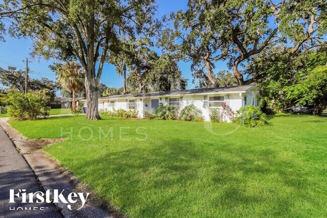 Foto del edificio - 2605 S Palmeden Dr