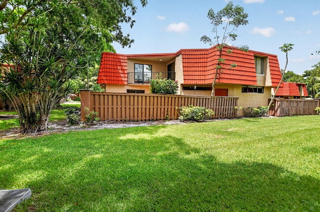 Building Photo - 8099 Severn Dr