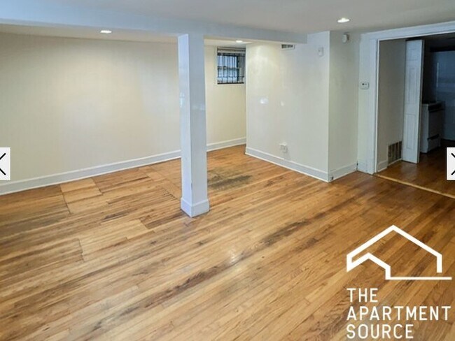Foto del edificio - 3313 N Southport Ave