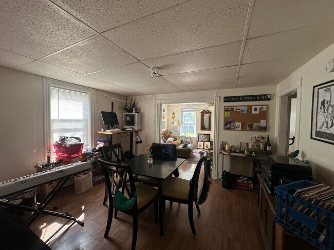 Building Photo - 58-60 Intervale Avenue