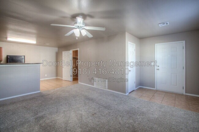 Building Photo - 5717 N 34th St