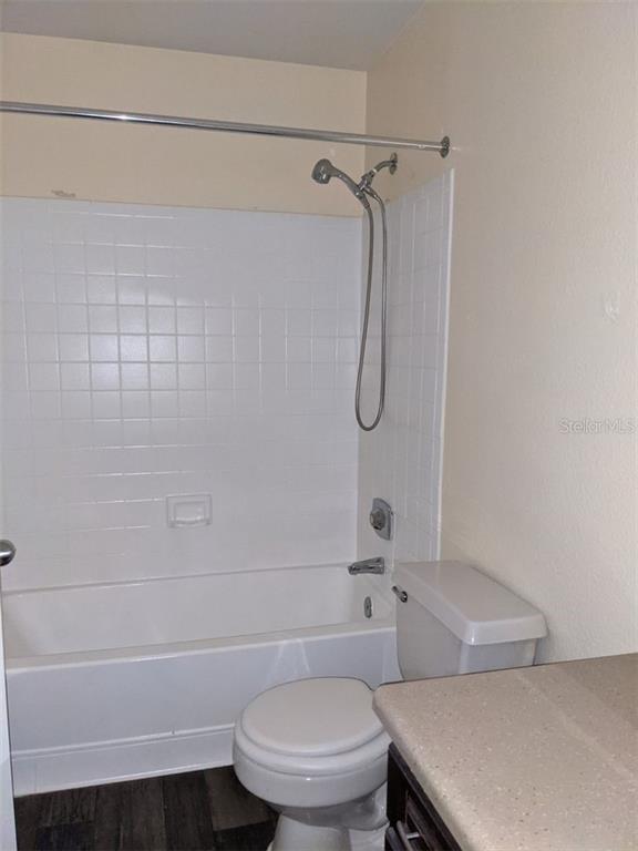 Foto del edificio - 4728 Walden Cir