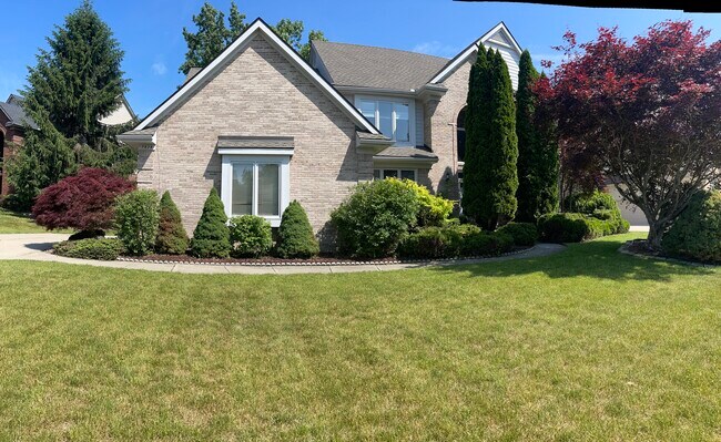 Foto del edificio - 7824 Watford Dr