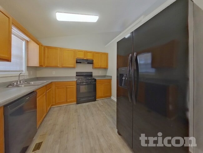 Building Photo - 97 Pastel Ct