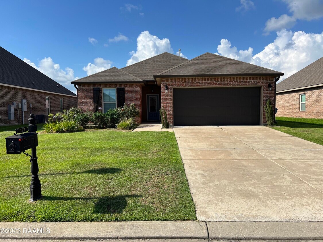 127 Timber Edge Dr, Youngsville, LA 70592 House Rental in Youngsville