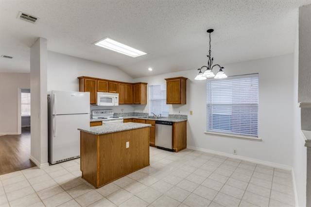 Foto del edificio - 8440 Orleans Ln