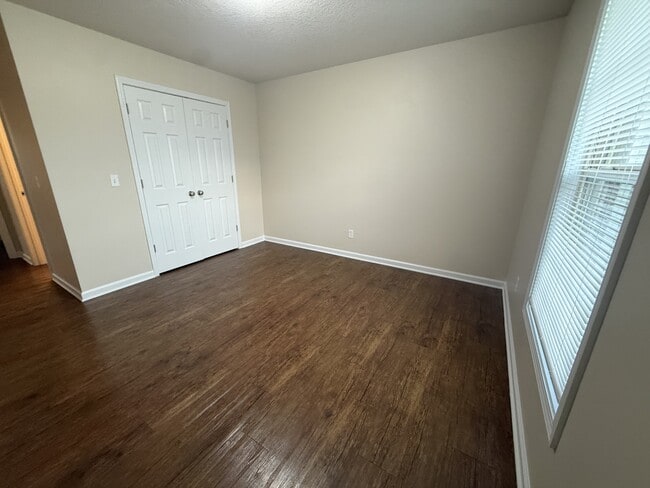 Building Photo - 2207 Opportunity Dr