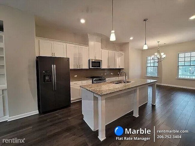 Foto del edificio - 3 br, 3.5 bath Townhome - 2565 Morehead St