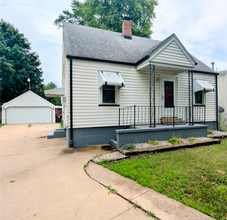 Building Photo - 3118 N Finnell Ave
