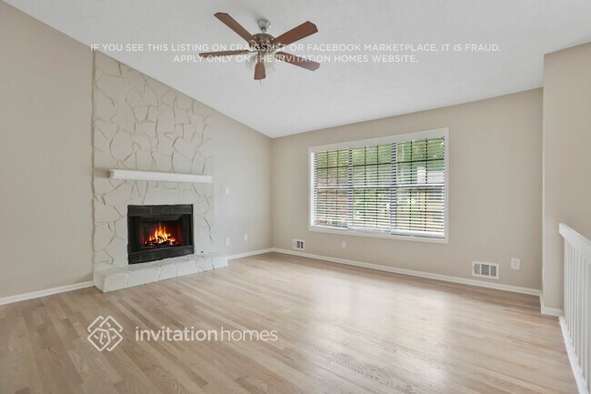 Foto del edificio - 724 Pepperwood Ln