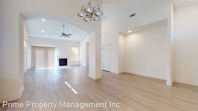 Foto del edificio - 3 br, 2 bath House - 605 St. Helena Drive