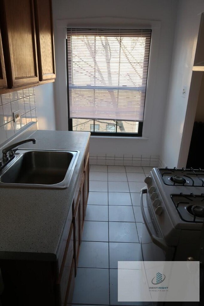 Foto del edificio - 2617 W Gunnison St