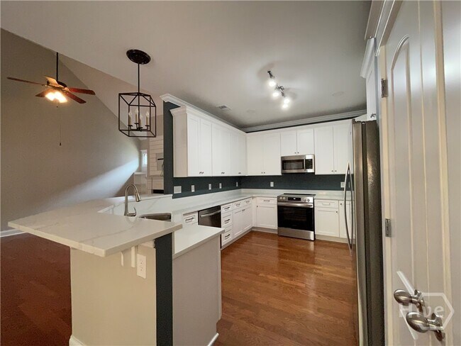 Foto del edificio - 2196 Eisenhower Ave