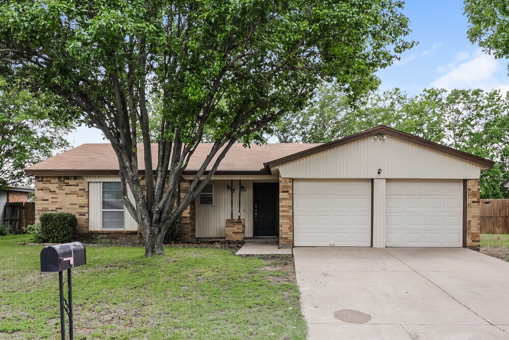 Foto principal - 517 Parkview Dr