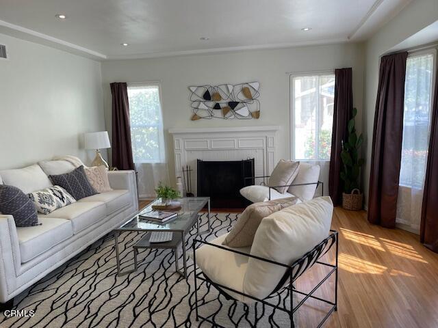 Foto del edificio - 4121 McFarlane Ave