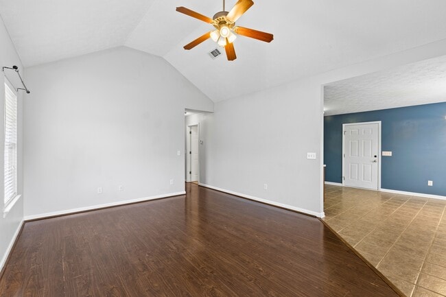 Building Photo - 1459 Bedrock Dr