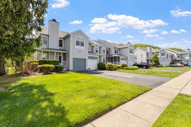 Foto del edificio - 3 Bd / 2.5 Bth Council Rock Townhome