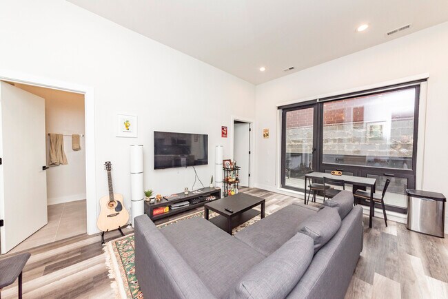 Foto del edificio - 2317 N Clark St