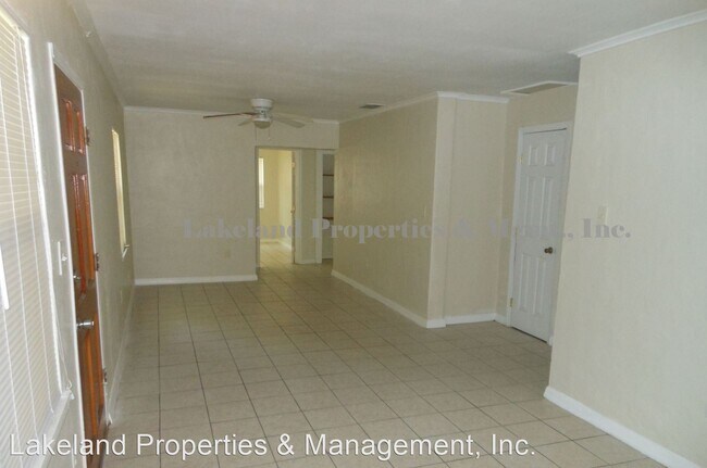 Building Photo - 3 br, 1 bath House - 823 Lakehurst St.