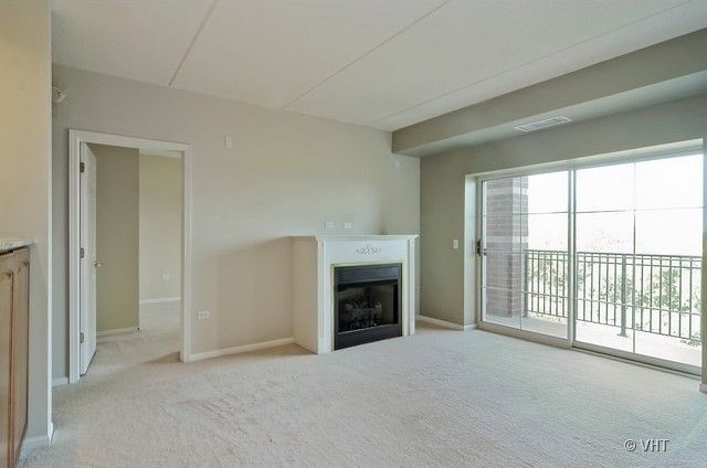 Foto del edificio - 440 W Mahogany Ct