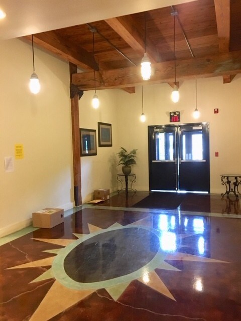 Foto del edificio - PENDING-Modern Loft in Popular Lauter Lofts!