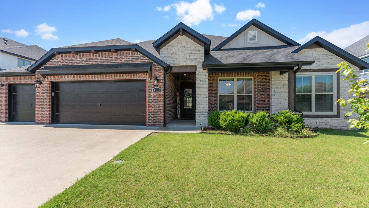Foto principal - 4103 SW Wheatgrass Blvd