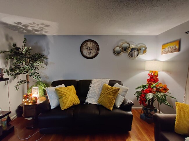 Foto del edificio - 123 Merrimack Meadows Ln