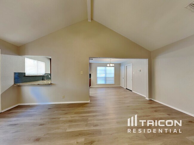 Foto del edificio - 14211 Cradlewood St