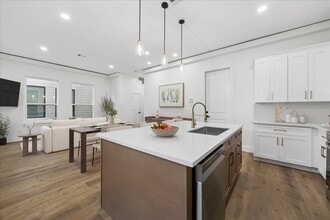 Building Photo - 5815 Outer Banks St
