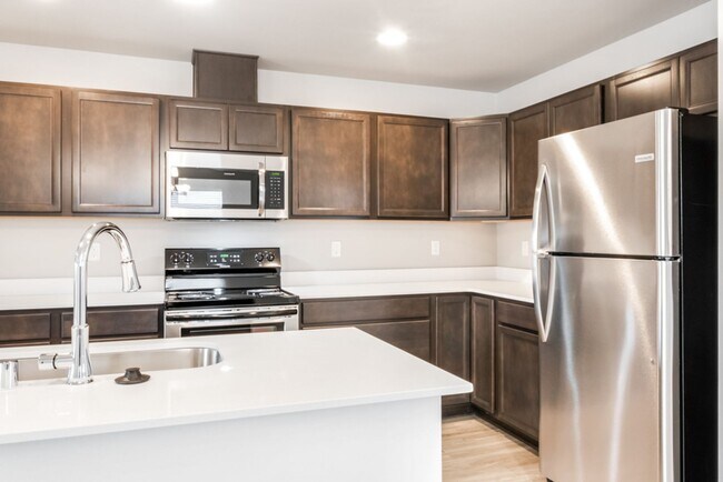 Foto del edificio - Newly Built 4bd 2.5ba in LSSD