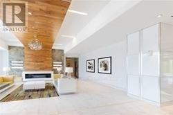 Photo du bâtiment - 7890 Bathurst St